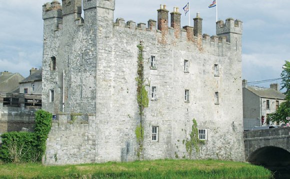 Castles in England for sale